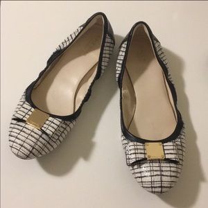 NWOT Cole Haan bow flats